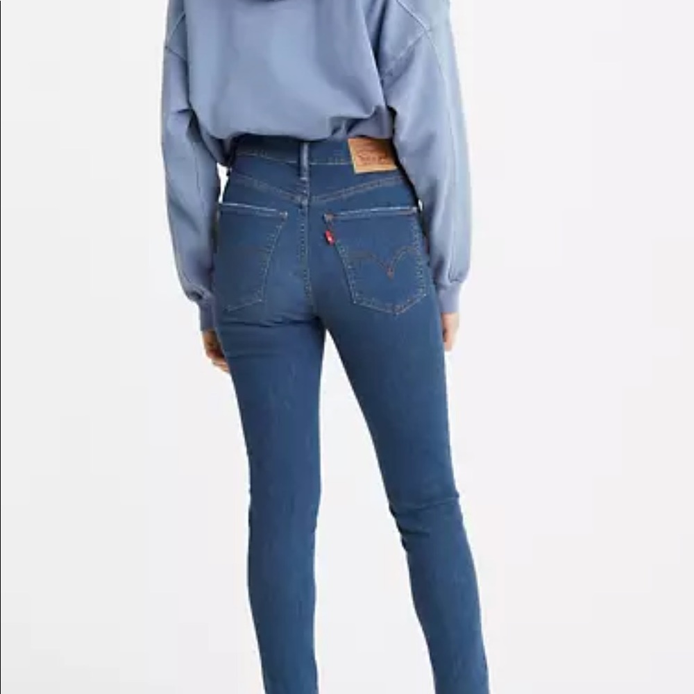 Levi’s 721 high rise skinny jean